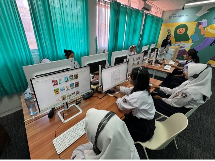 Berkat CSR Centratama Group dan Human Initiative, SMPN 35 Bandung Kini Dilengkapi Perpustakaan Digital