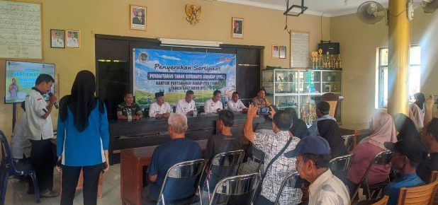 Polsek Cijeungjing Ciamis Imbau Warga Waspada TPPO dan Penipuan Online