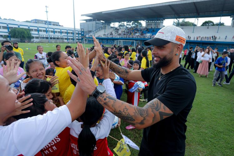 Cetak Pelatih dan Talenta Putri Berkualitas Lewat Women Empowerment in Football