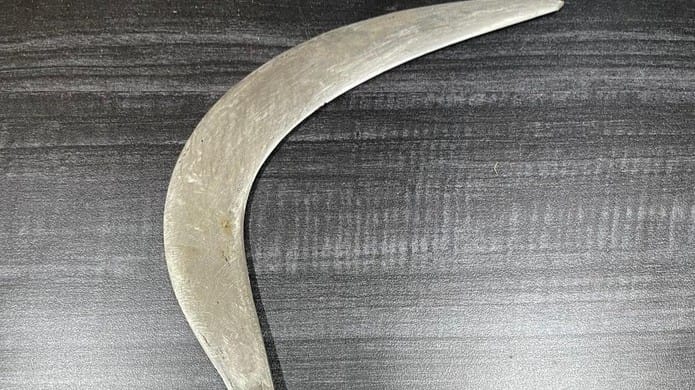 Kabur Hindari Razia, Ternyata Pemotor Berknalpot Bising Bawa Celurit di Bagasi