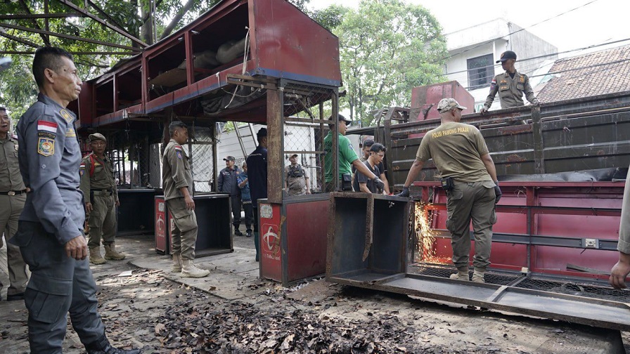 Pemkot Bandung dan Pemprov Jabar Bersinergi Bongkar PKL Cicadas