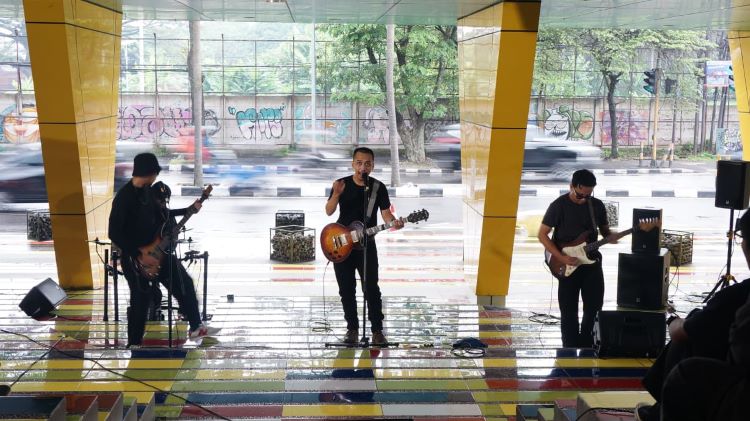Empat Band Lokal Unjuk Gigi di Jamming Session BCH Music Corner