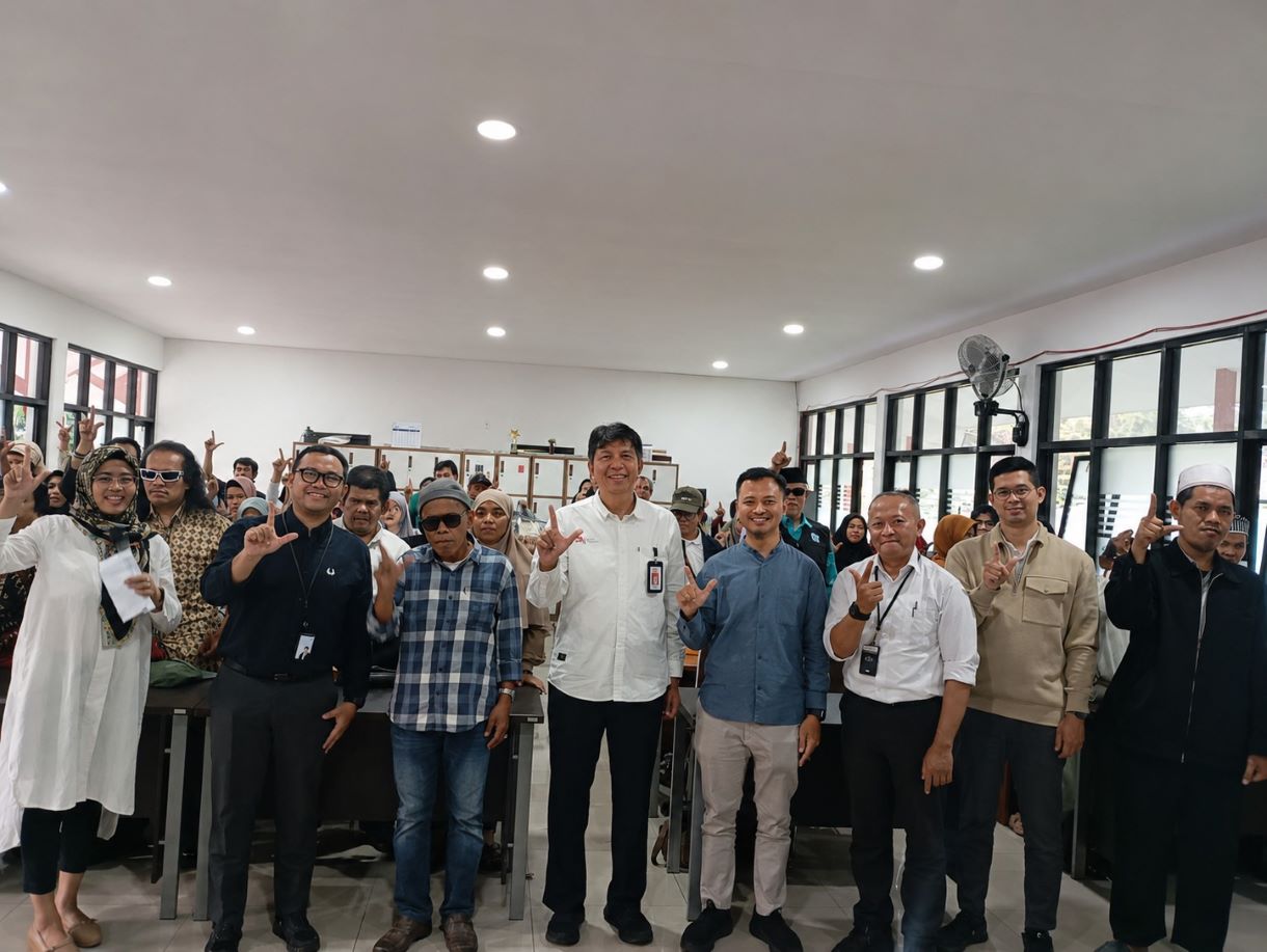 Bank bjb Perkuat Literasi Keuangan Inklusif bagi Penyandang Disabilitas bersama OJK Jabar