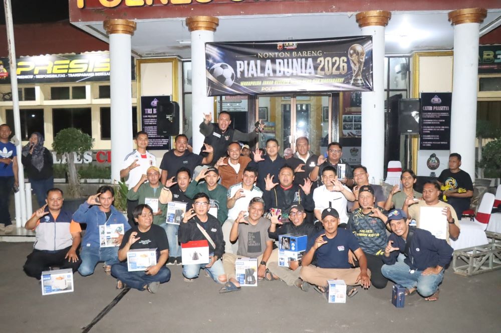 Polres Cirebon Kota Gelar Nobar Peringati Hari Bhayangkara ke 80