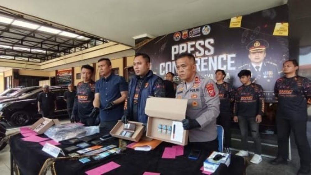 Bak Film Laga, Satreskrim Polres Tasikmalaya Kota Ungkap Momen Saat Gulung Sindikat Ganjal ATM di Garut