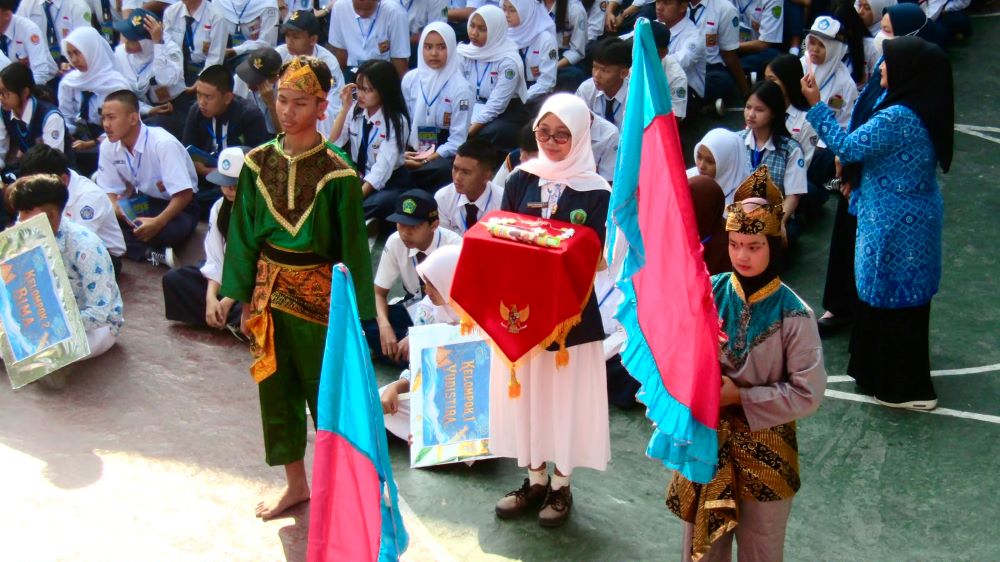Pembukaan MPLS, SMA Pasundan 1 Bandung Angkat Seni dan Budaya Sunda