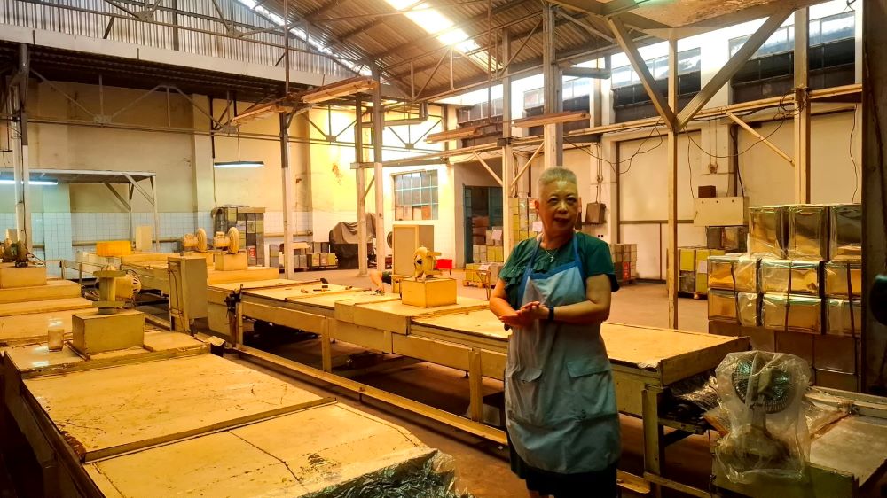 Mengenal Pabrik Biskuit Legendaris Saksi Industri Pangan di Kota Bandung