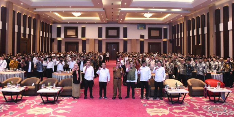 Sekda Herman Andalkan Guru Madrasah Cetak Calon Pemimpin Berkarakter dan Berakhlak